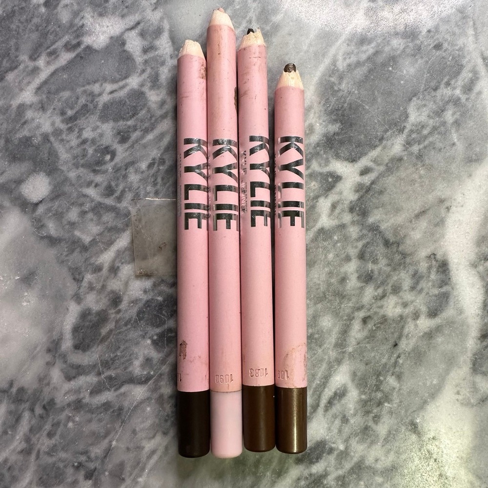 Kylie Cosmetics Gel Eyeliner Pencil
